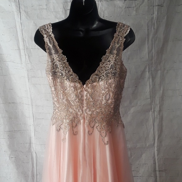Aspeed hand beaded V neck prom dress - Picture 5 of 7